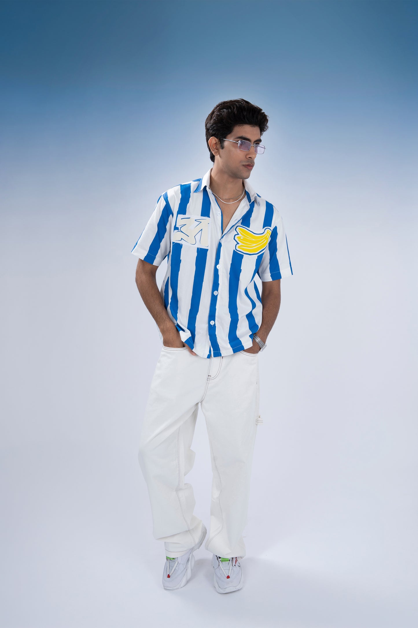 AKELA Shirt